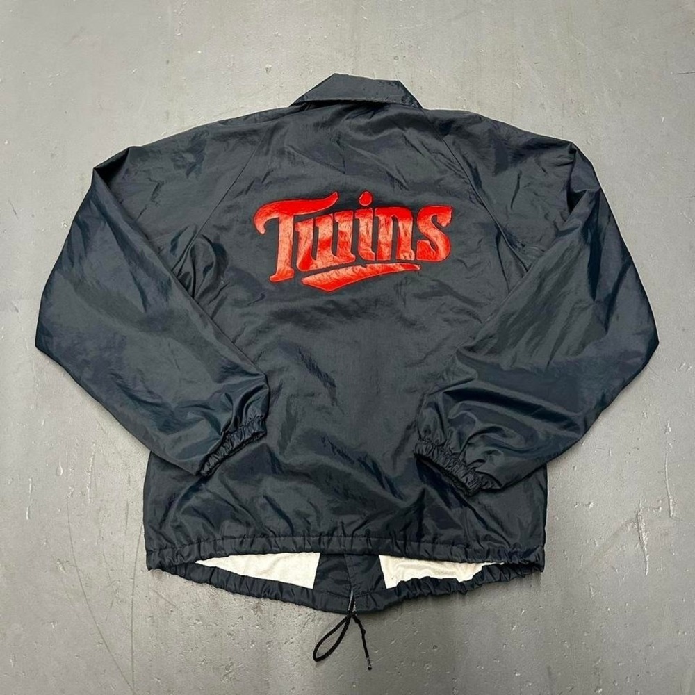 Vintage 80s Minnesota Twins navy blue graphic snap button down jacket